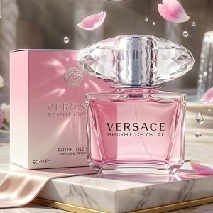 Versace Bright Crystal Eau de Toilette In Soft Pink With A Clear Crystal Cap